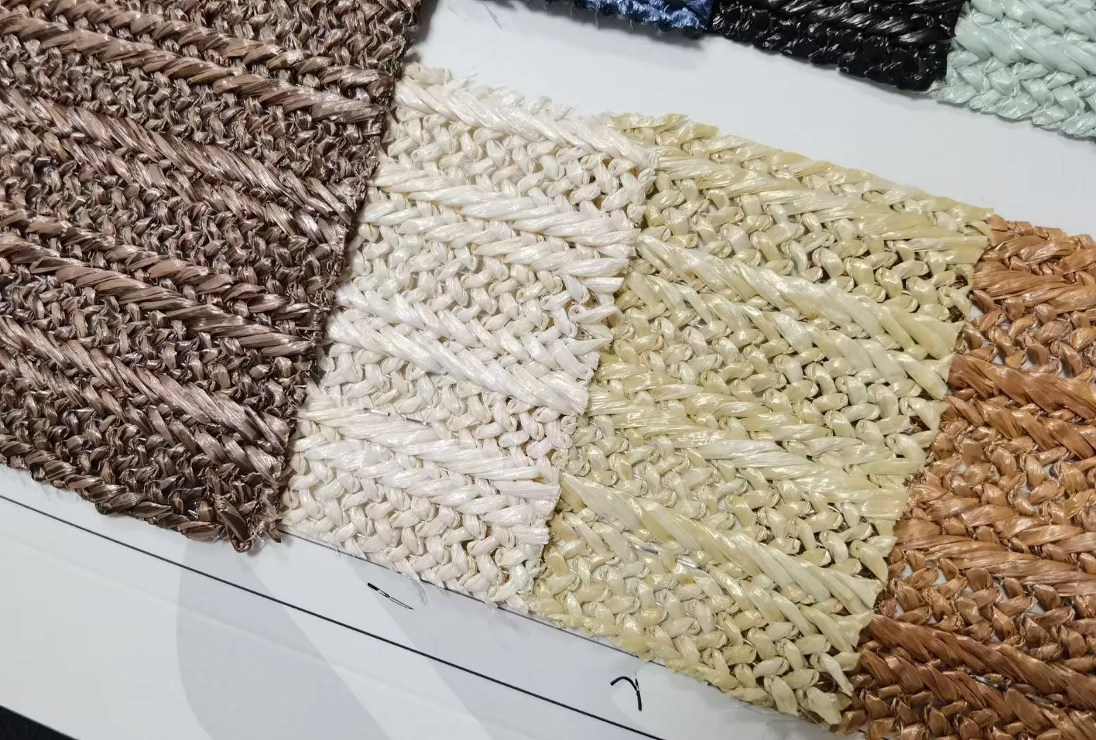 dyed design knitted ladies handbag fabric