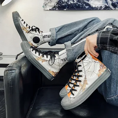 2022 New Design Men Vulcanized Shoes