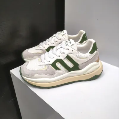 Women Leather Sport Running shoes