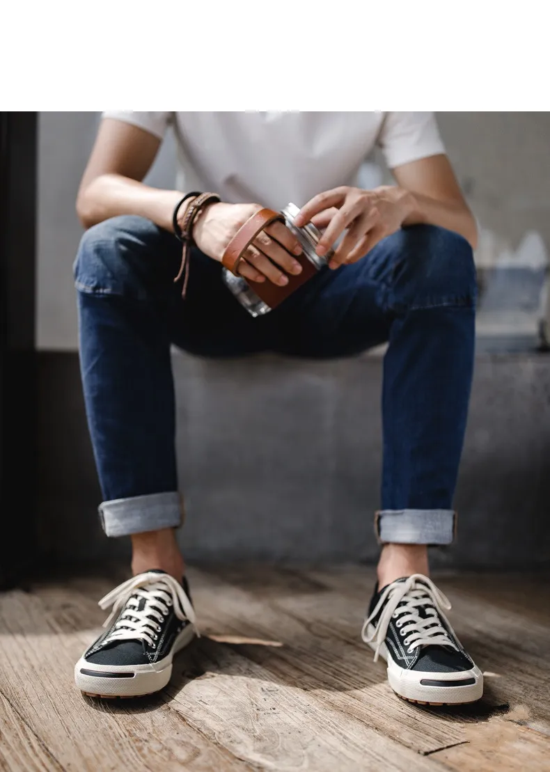 Classical smiley face sneakers