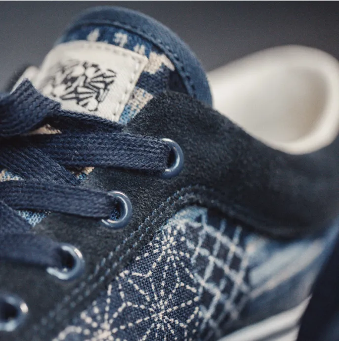 Vintage canvas shoes