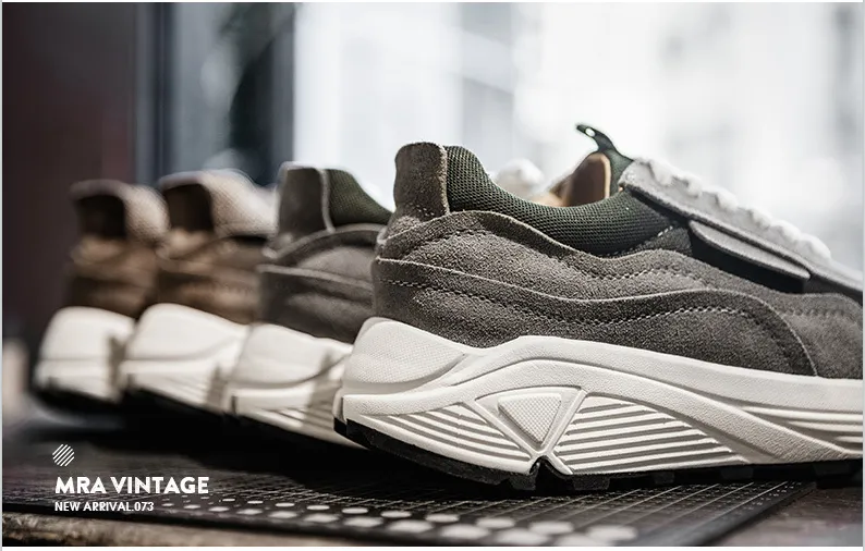 New jogging shoes for men