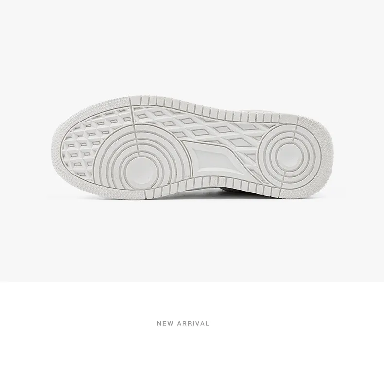 white painting sneakers