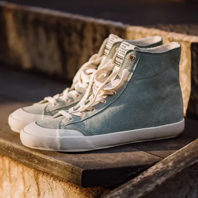high top vulcanized shoes