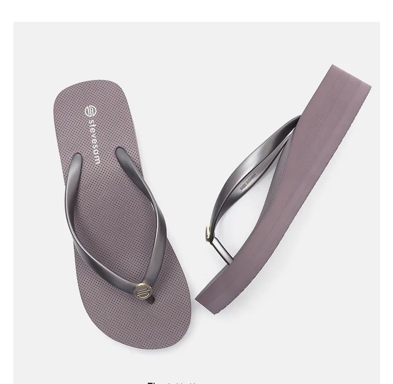 Lady fashion flip-flops