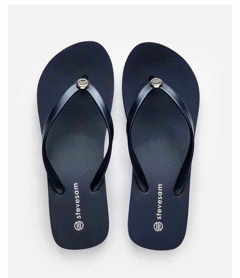 Lady fashion flip-flops
