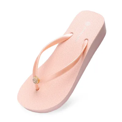 Lady fashion flip-flops