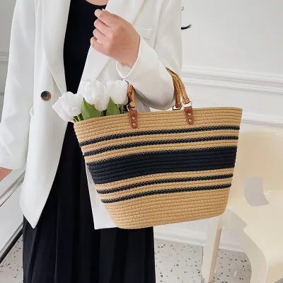 knitted woman hangbag