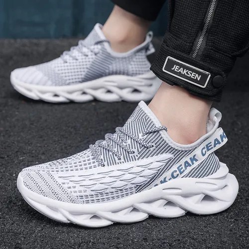 men breathable sport shoes