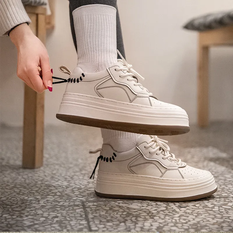 Women's street fashion skateboard shoes