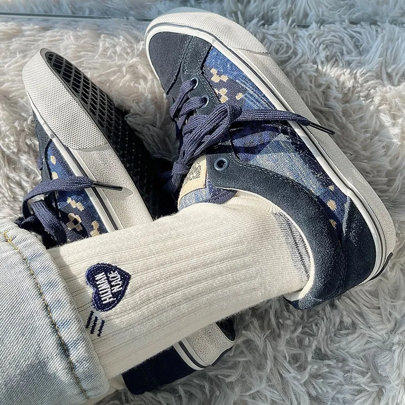 fashion skateboard shoes