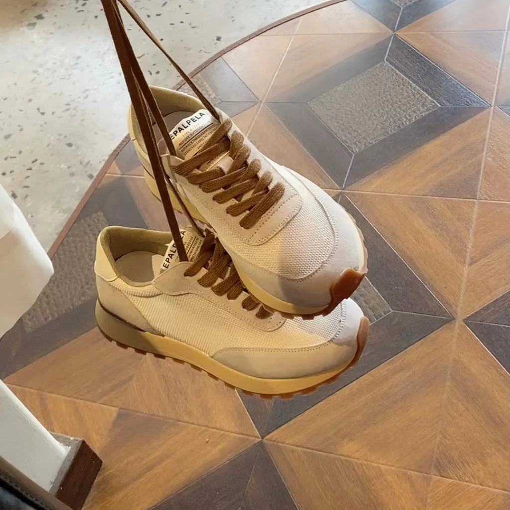 new design low top sneakers