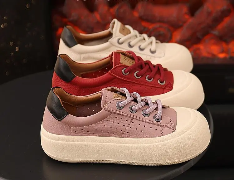 Elegant and comfortable casual shoes for women