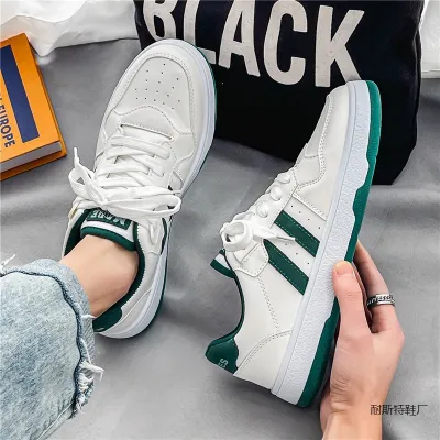 classical men skateboard shoes