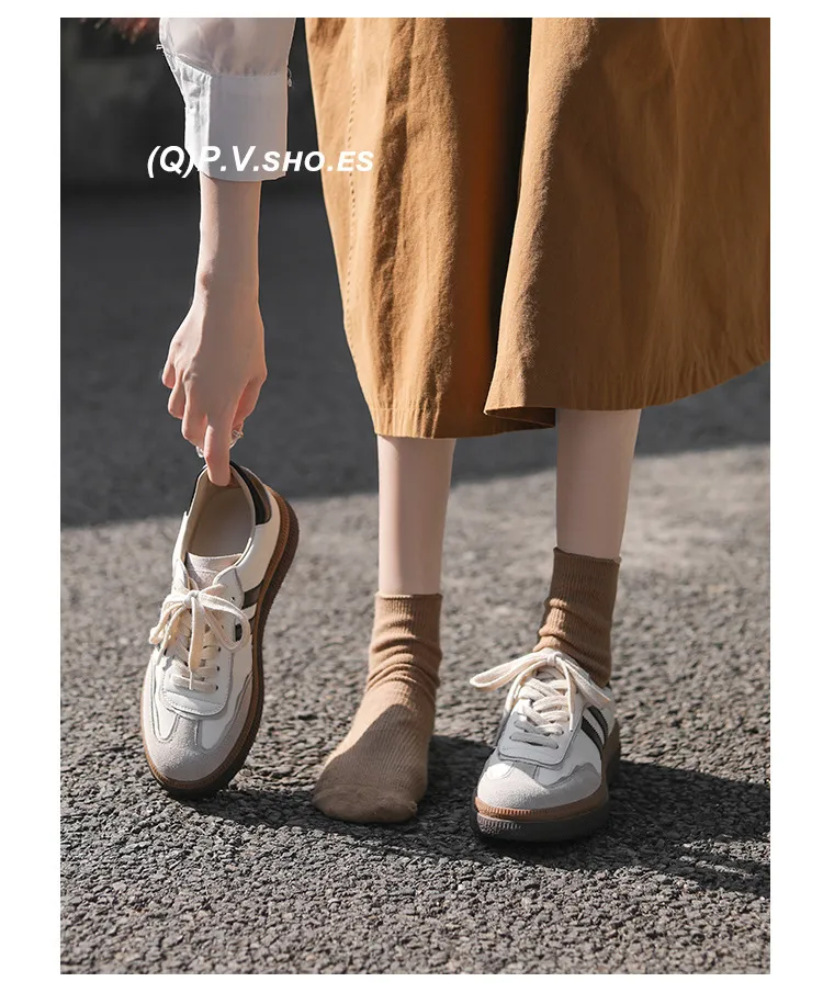 Elegant ladies casual sneaker