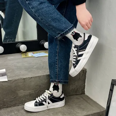 low cut canvas shoes