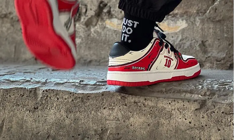 China skateboard shoes