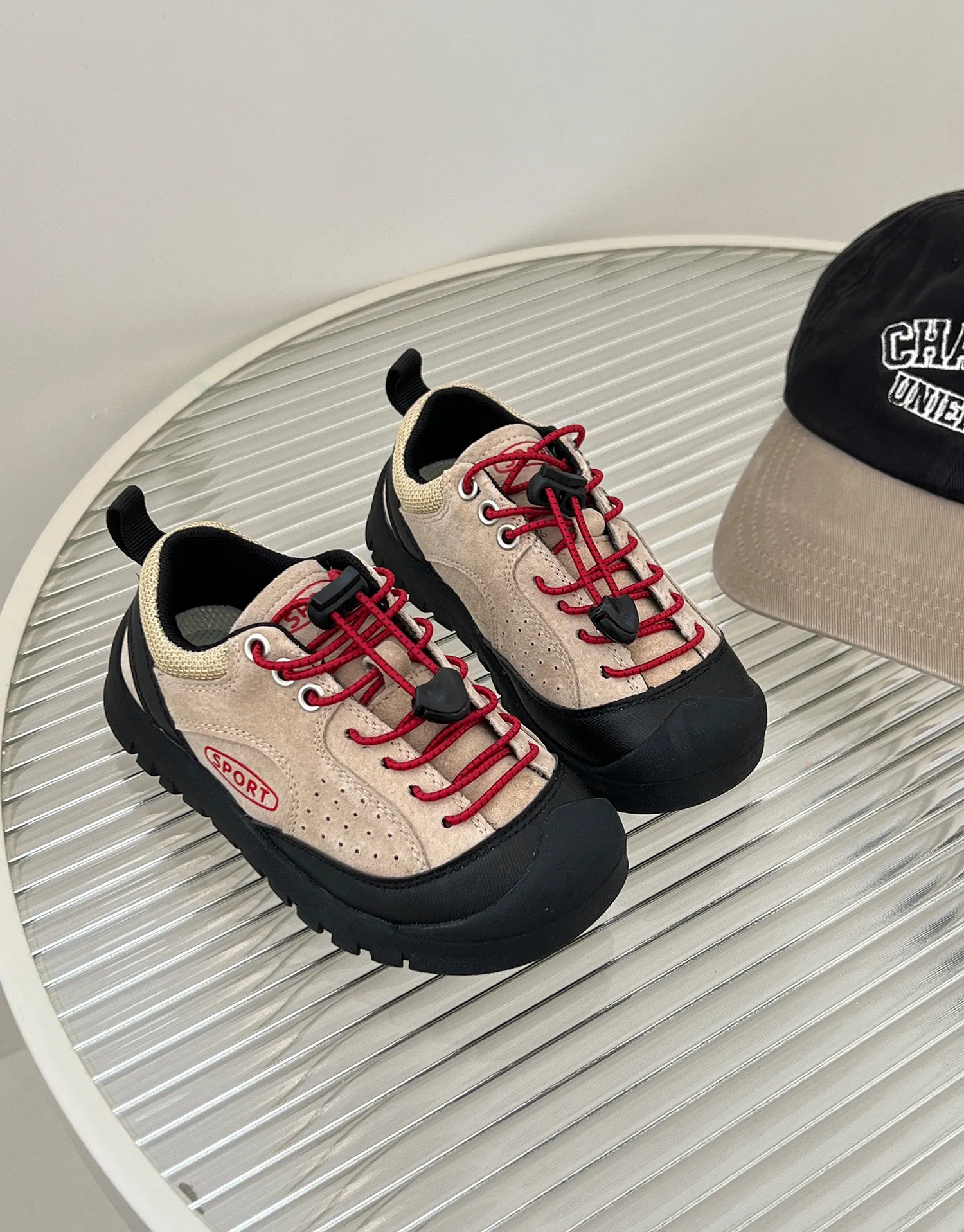 children hiking shoes