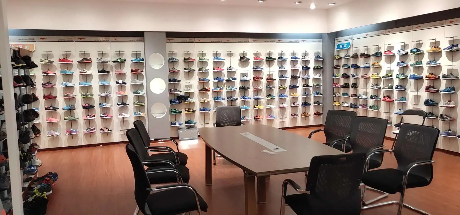 climbing running shoes