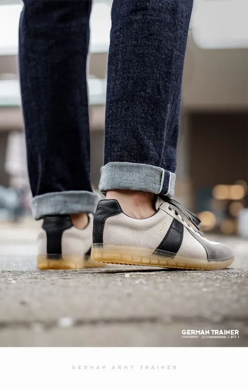 new men low top sneakers