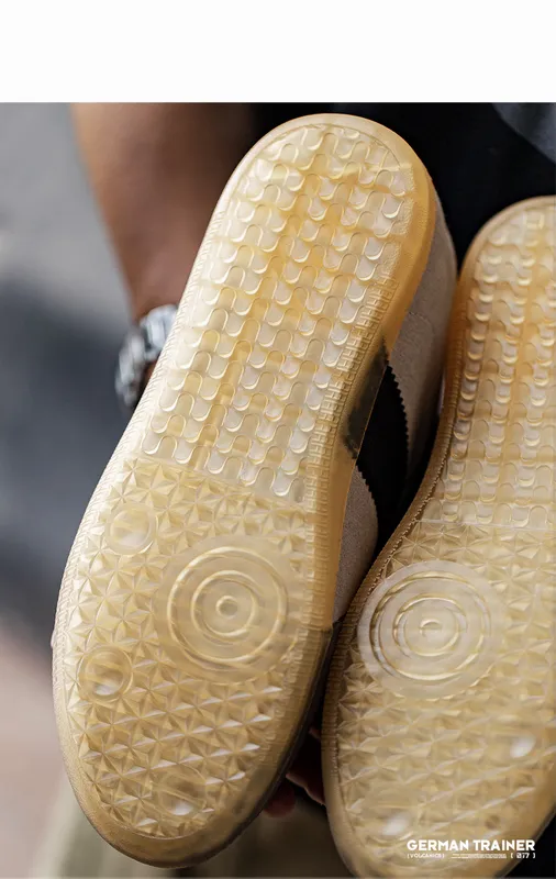 new men low top sneakers