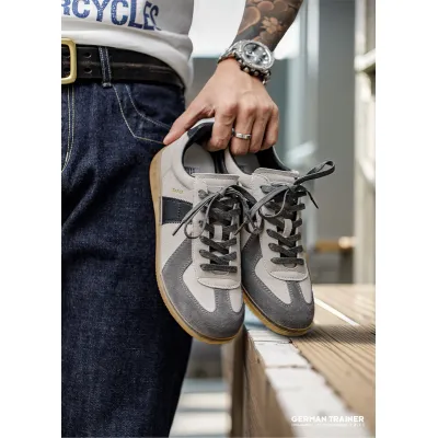 new men low top sneakers
