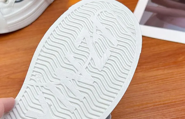 woman fashion casual shoes