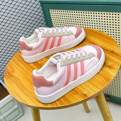 Comfortable and durable recreational skateboard shoes