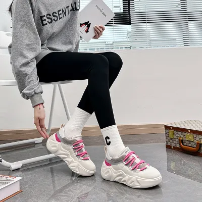 woman platform casual shoes