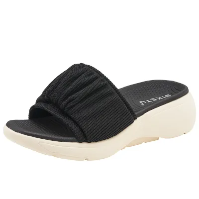 comfortable woman sandal slipper