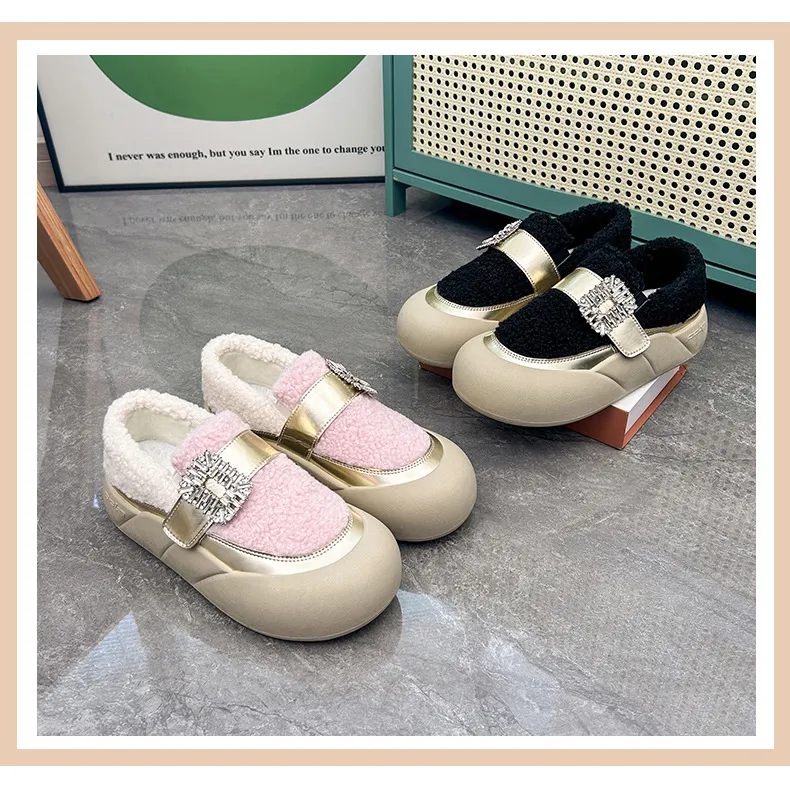 woman winter casual shoes