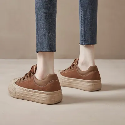 woman new design casual shoes