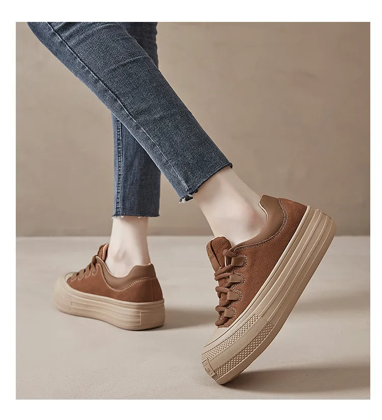 woman new design casual shoes