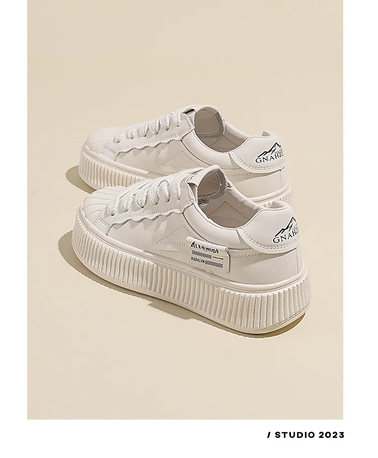 OEM customized woman sneaker