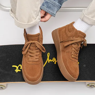 good quality high top man sneaker