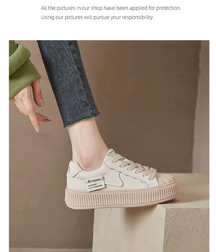 OEM customized woman sneaker