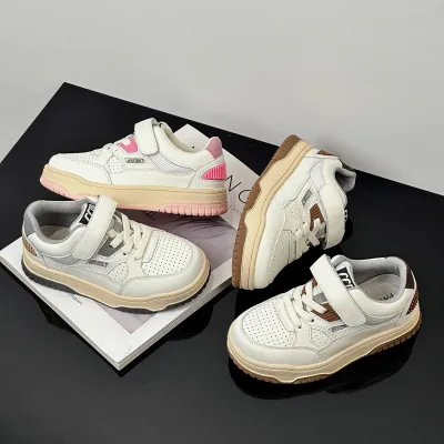 Children good quality sneaker